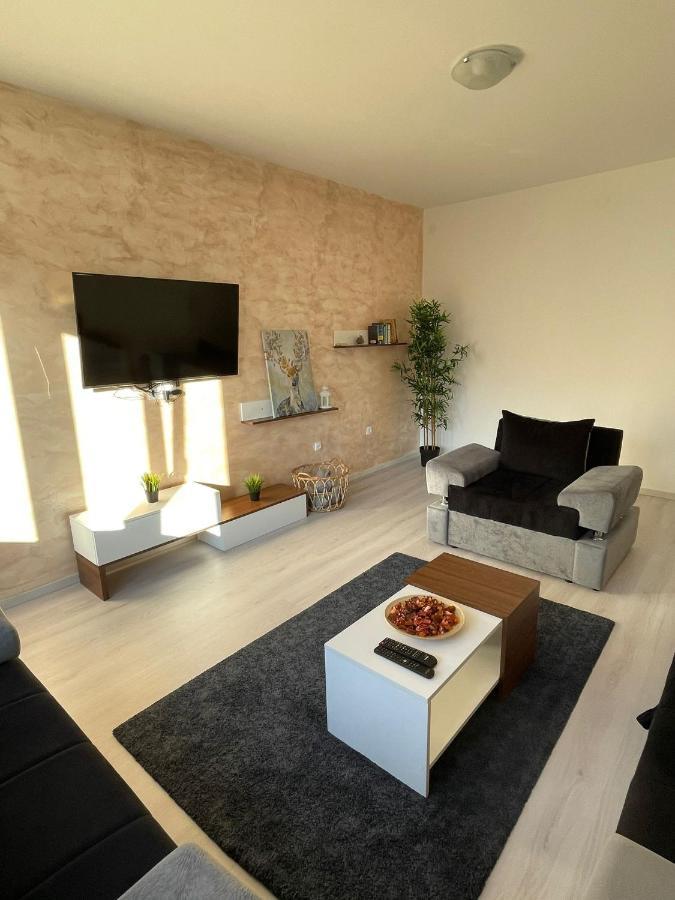 Apartment 51 - Bright, Spacious, Lux 1 Bedroom In The City Center - Stari Grad Bělehrad Exteriér fotografie
